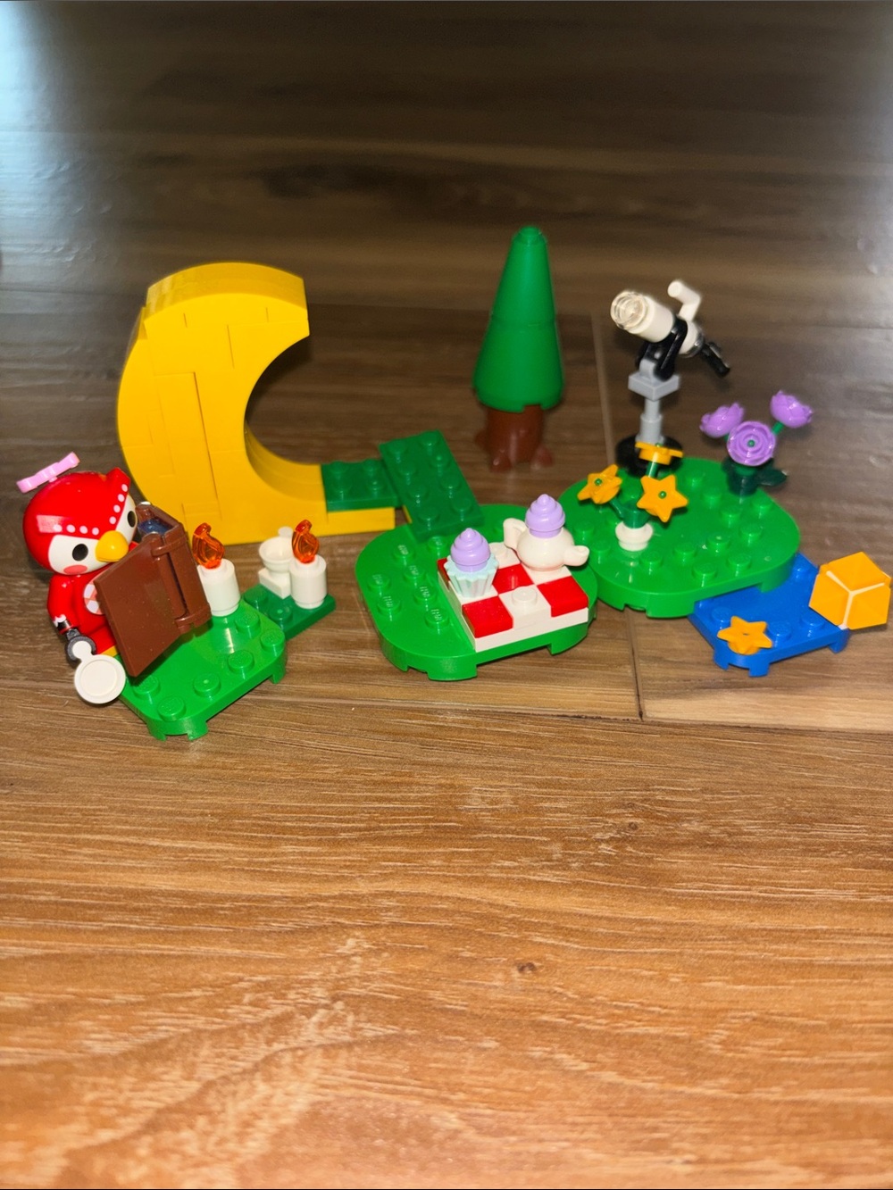 Lego Red Owl Picnic Set with Yellow Moon and Green Base